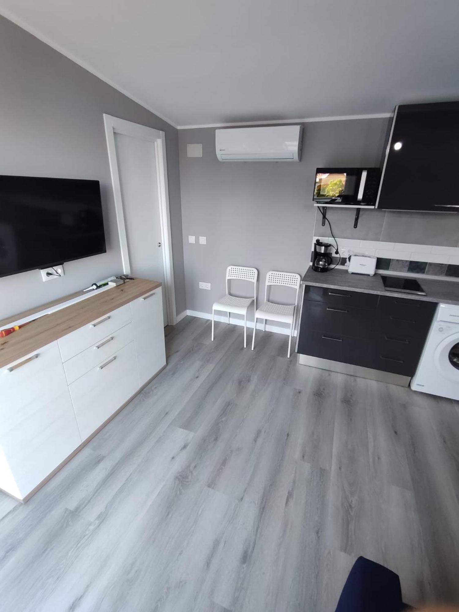 Casa Iulian 호텔 산루카데바라메다 외부 사진